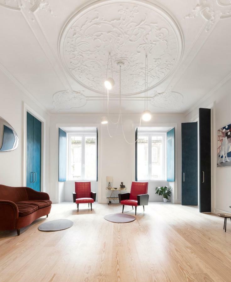 Awarded 3 Bedrooms Upscale Flat@Chiado Bairro Alto Lisbon Bagian luar foto