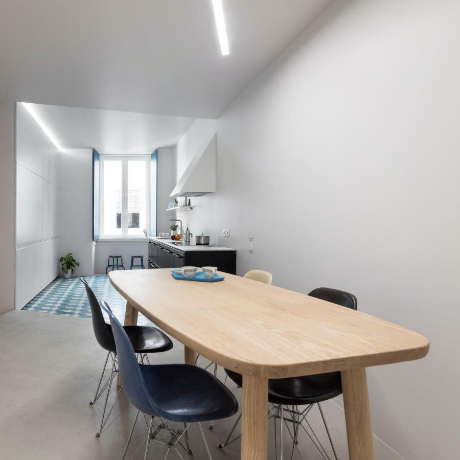 Awarded 3 Bedrooms Upscale Flat@Chiado Bairro Alto Lisbon Bagian luar foto