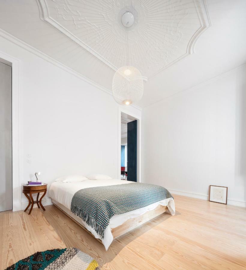 Awarded 3 Bedrooms Upscale Flat@Chiado Bairro Alto Lisbon Bagian luar foto