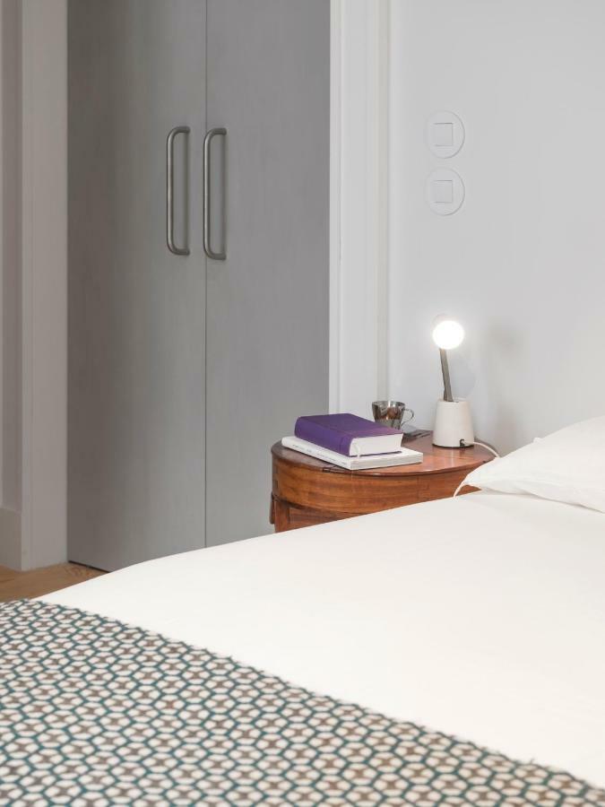 Awarded 3 Bedrooms Upscale Flat@Chiado Bairro Alto Lisbon Bagian luar foto